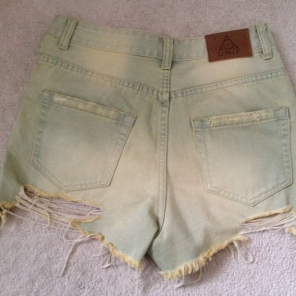 UNIF shorts - Picture 2 of 3